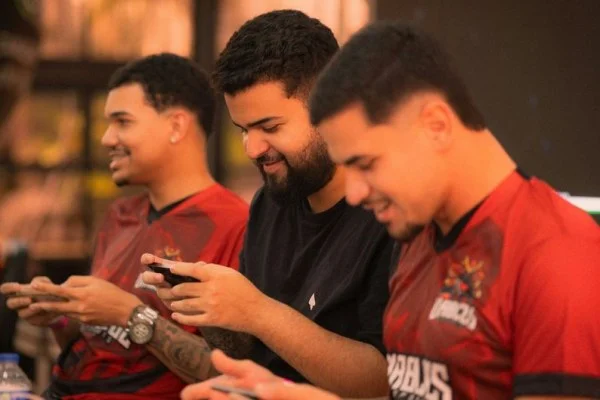 mobile gaming esports team